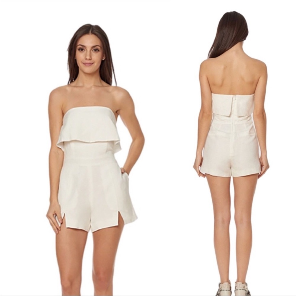 Dolce Vita white linen strapless romper size small